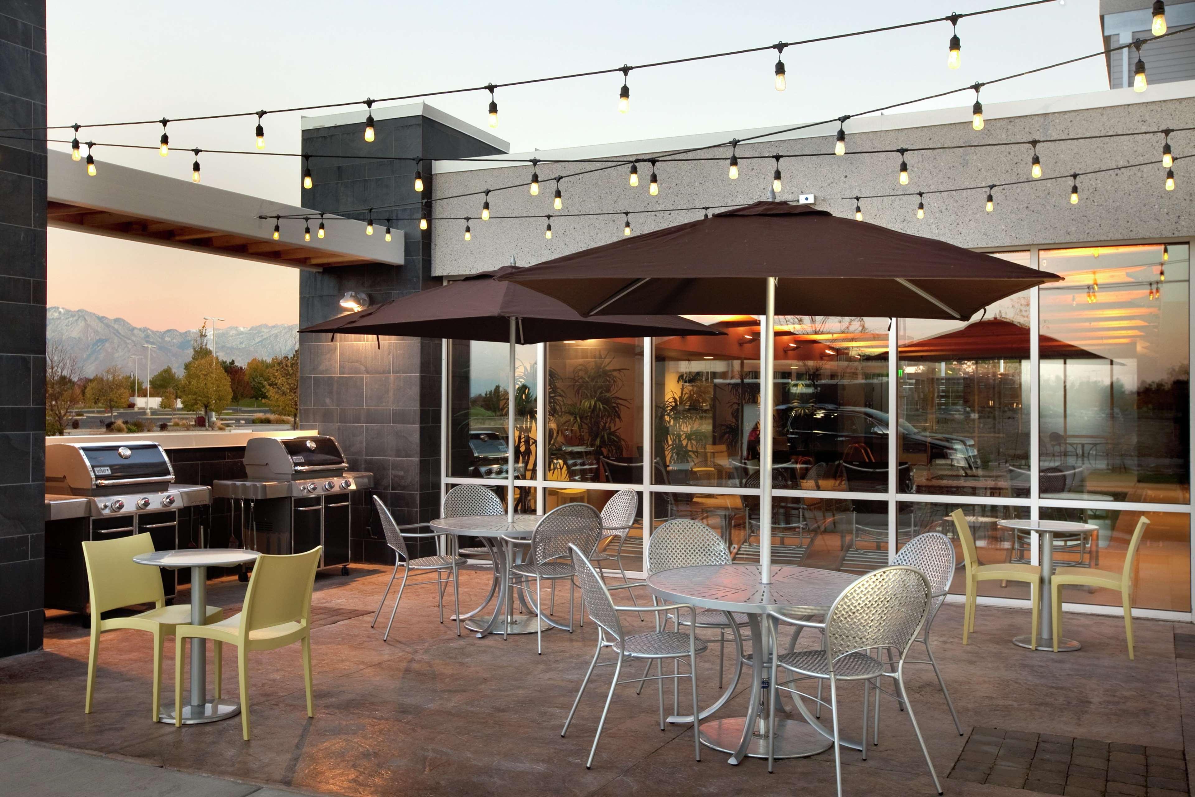 Home2 Suites By Hilton West Valley City Restaurace fotografie